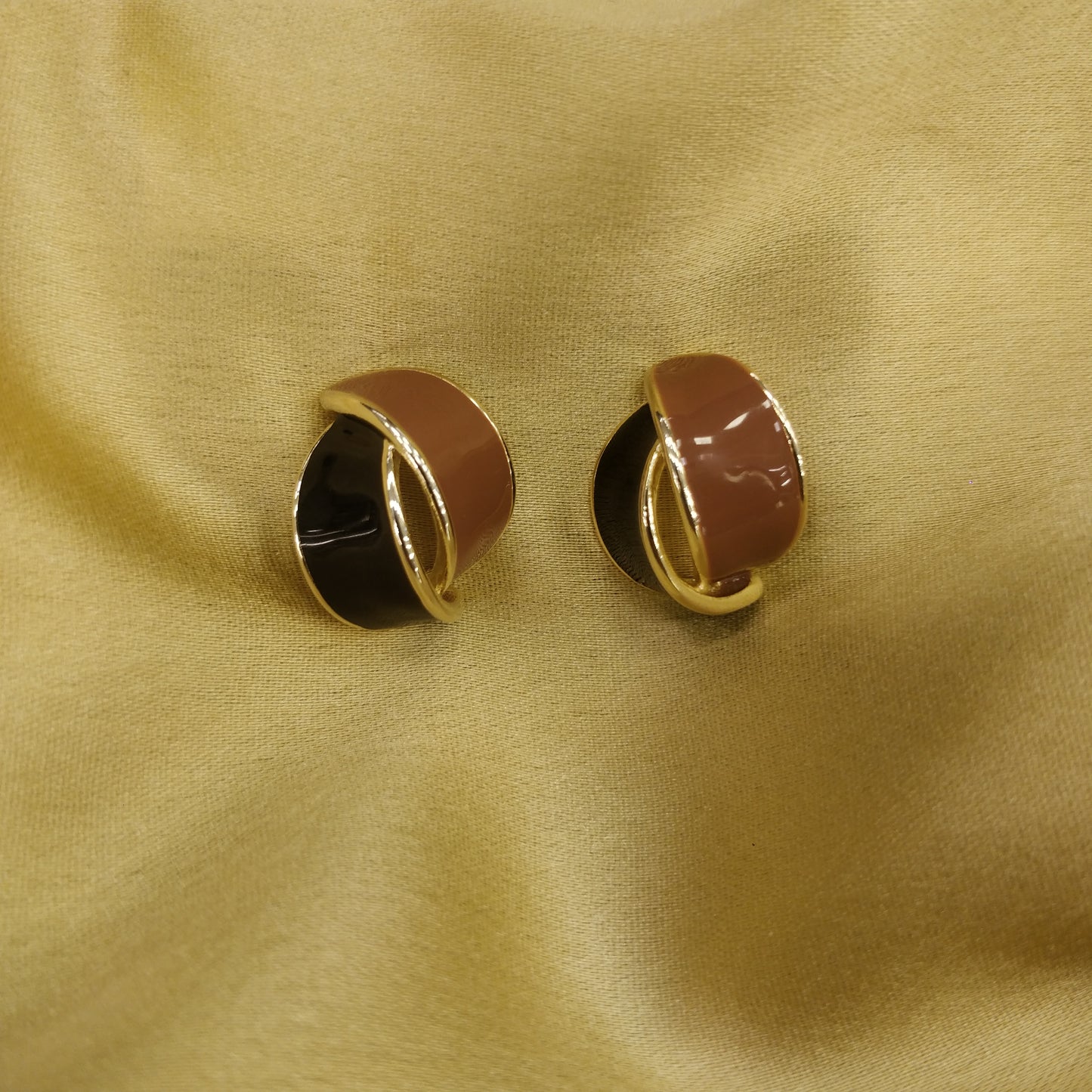 Dual Colour western earrings